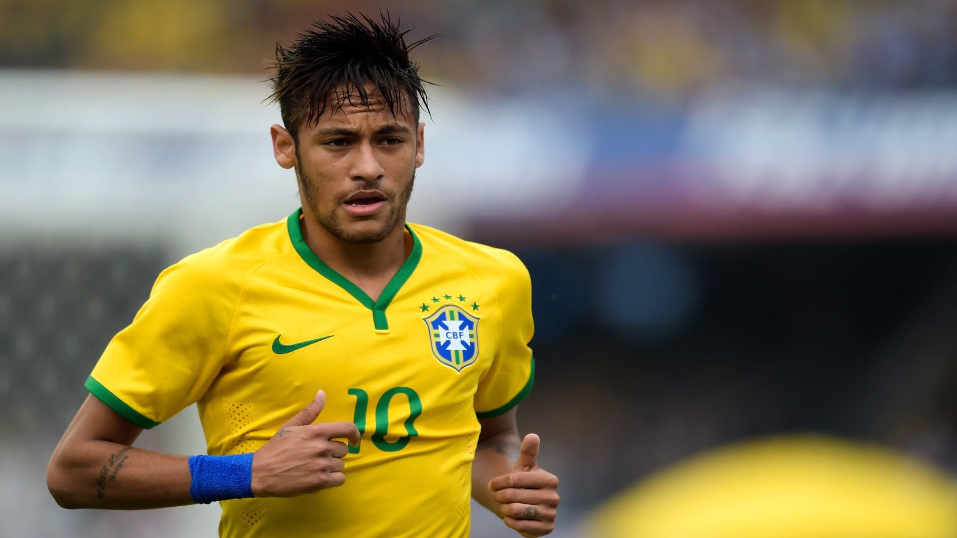 C罗续约利雅得胜利,继续征战沙特联赛,c罗续约合同