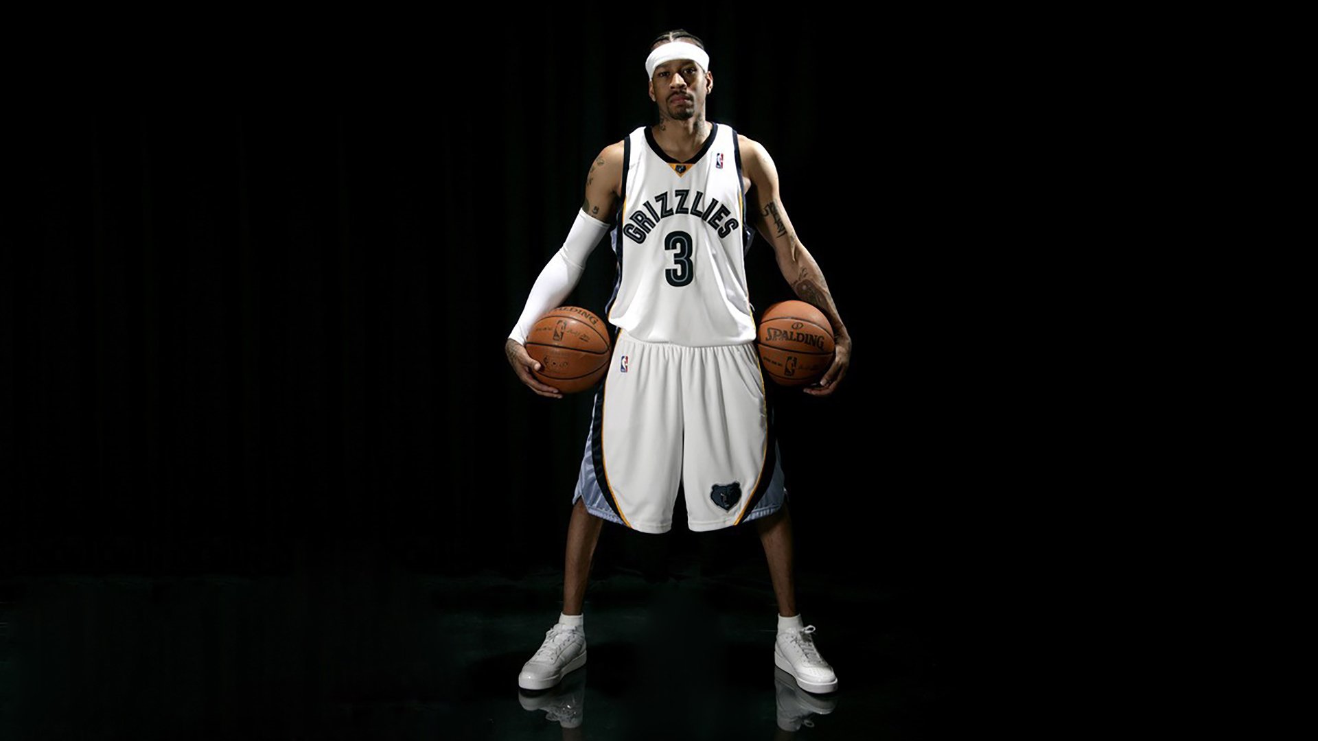 _硬地、红土、草地：不一样的场地带来不同挑战_，硬地和草地的区别